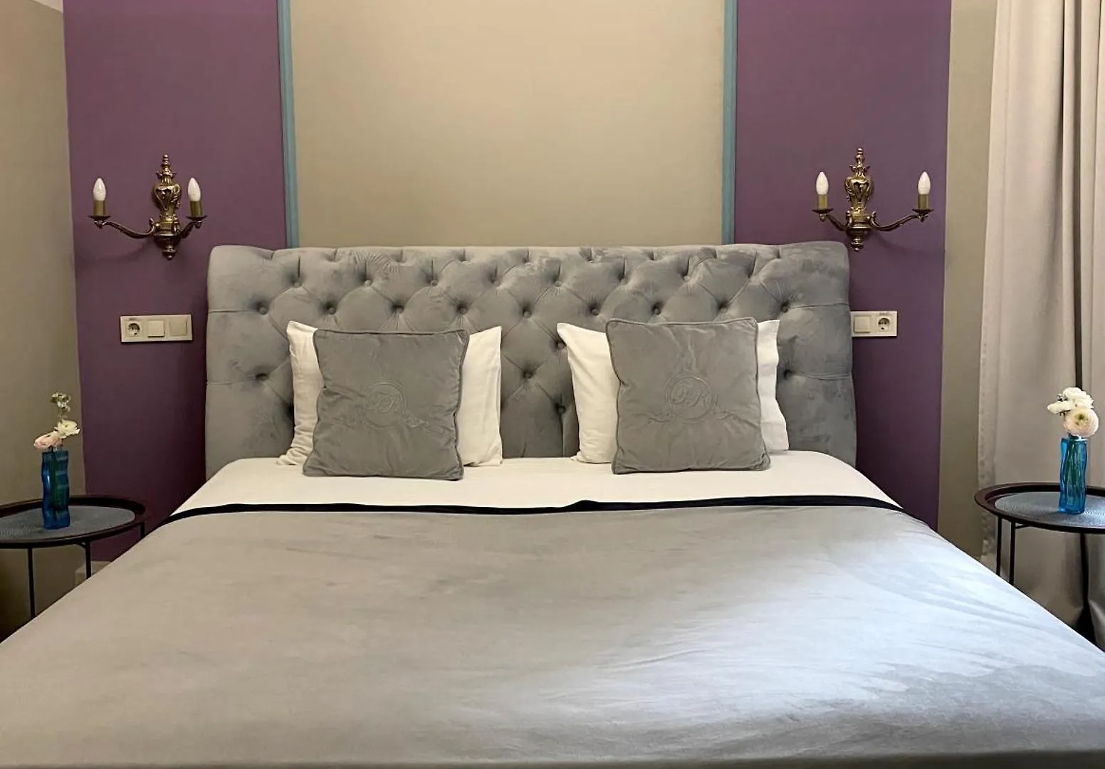 Family Residence Boutique Hotel 리비프