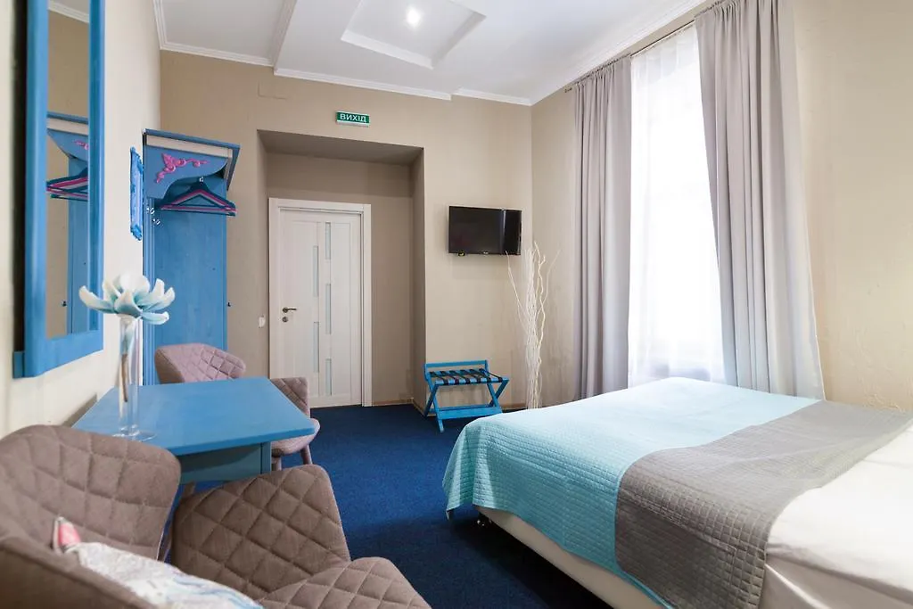 Family Residence Boutique Hotel 리비프